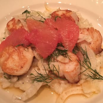 Old Ebbitt Grill - Pan Seared Day Boat Scallops ($23.95) - Bars Near Me - Washington, DC, District of Columbia