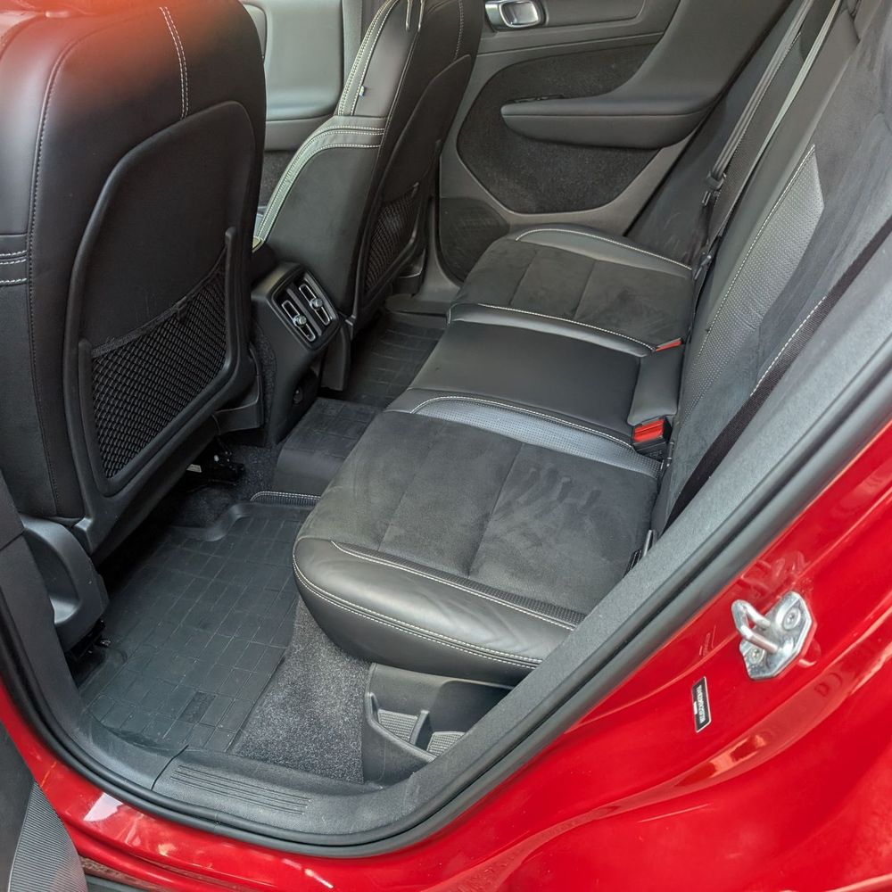 Irv Auto Detailing - After photos of Volvo interior - Auto Detailing Near Me - Linden, New Jersey Irv Auto Detailing - After photos of Volvo interior - Auto Detailing Near Me - Linden, New Jersey