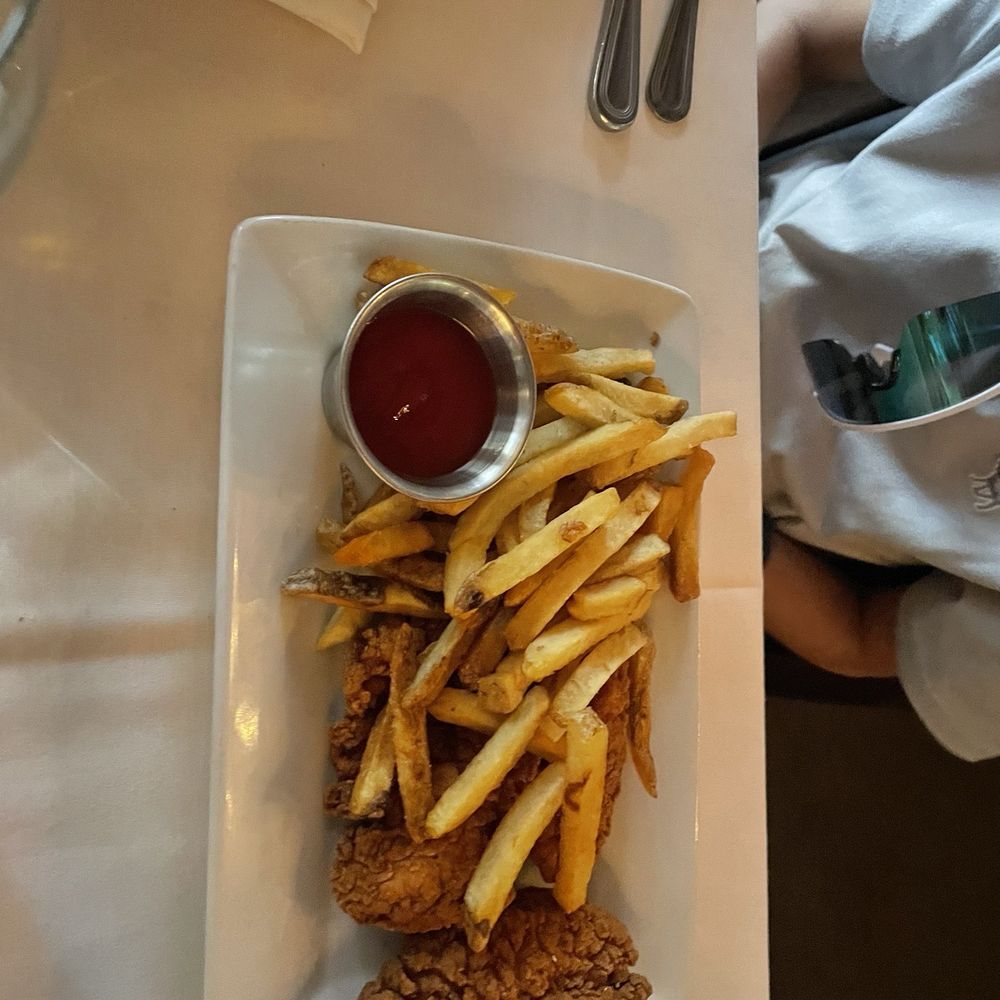 Roaring Fork - Chicken finger - American Near Me - Austin, Texas Roaring Fork - Chicken finger - American Near Me - Austin, Texas