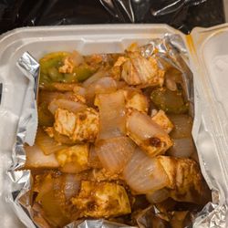 A Taste Of India Grants Pass - I ordered the Paneer Tikka and there was absolutely no sauce!? Just onions, green peppers, and some paneer lightly coated in a red sauce!!