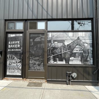 Gryfe's Bagel Bakery - Bagels Near Me - Toronto, Ontario Gryfe's Bagel Bakery - Bagels Near Me - Toronto, Ontario