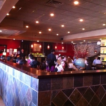 Top Spice - Comfy dinning room - Thai Near Me - Atlanta, Georgia