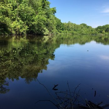 Bee Tree Park - Parks Near Me - Saint Louis, Missouri