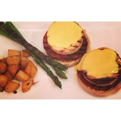 Blossom on Columbus by null