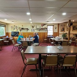 Otter Creek Lodge - Dining room