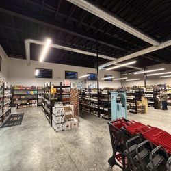 Laviano Wine & Liquor