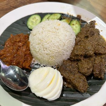 Ipoh Kopitiam - Nasi lemak with beef rendang - Malaysian Near Me - Alhambra, California