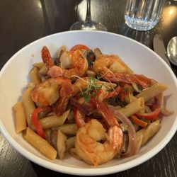 The Springs Restaurant - Seafood teriyaki pasta