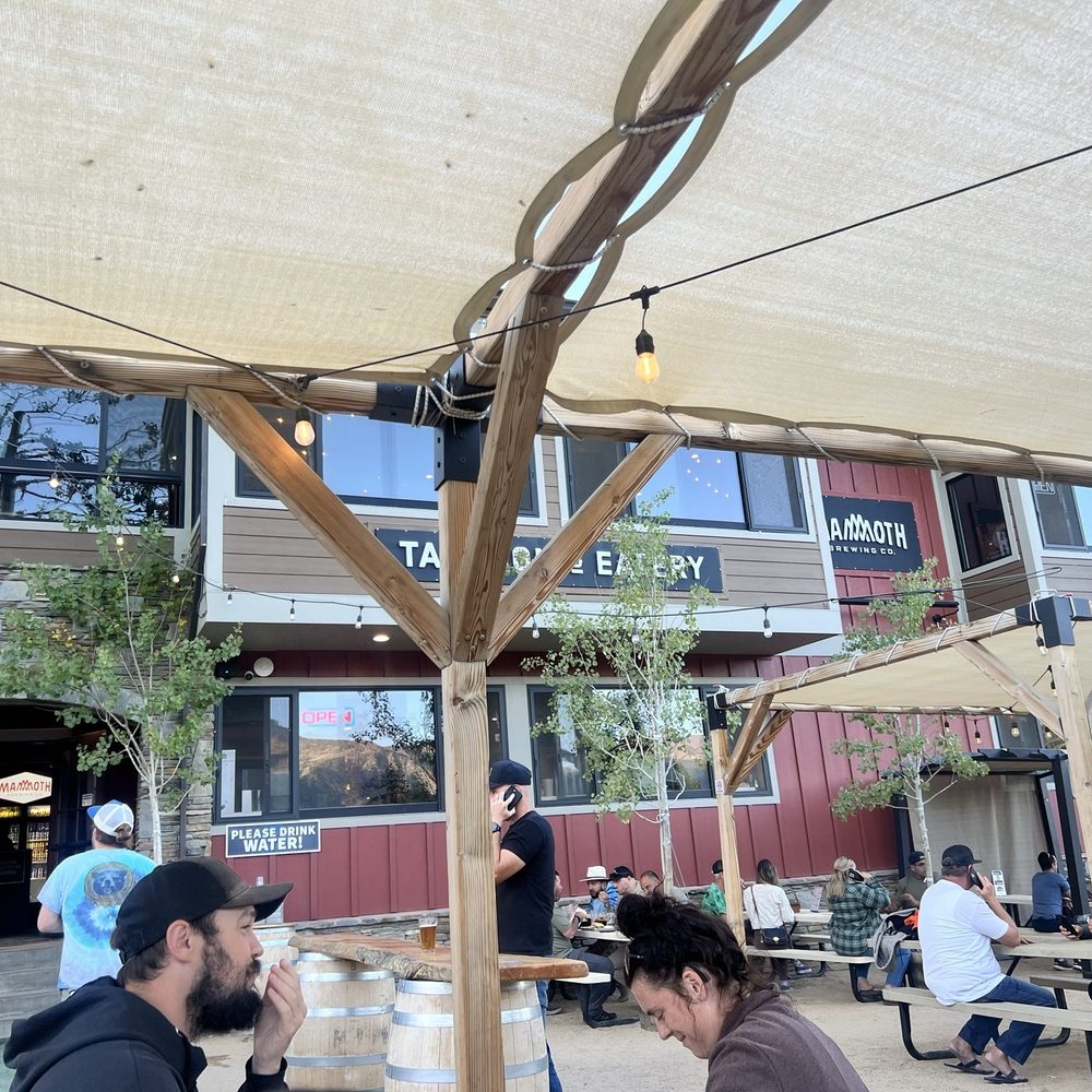 Mammoth Brewing - Outside shot of the brewery - Breweries Near Me - Mammoth Lakes, California Mammoth Brewing - Outside shot of the brewery - Breweries Near Me - Mammoth Lakes, California