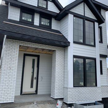 Nordic StoneWorks - Brick veneer house - Masonry/Concrete Near Me - Calgary, Alberta