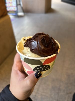Gelato Boy by null