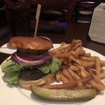 Dantanna's - Burger - Sports Bars Near Me - Atlanta, Georgia