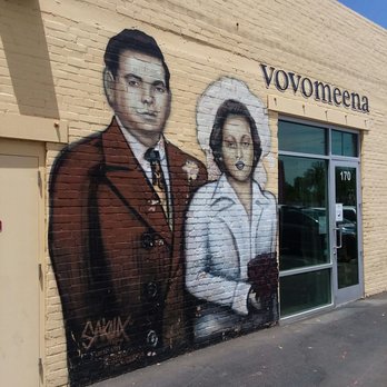 Vovomeena - Back entrance - Coffee & Tea Near Me - Phoenix, Arizona