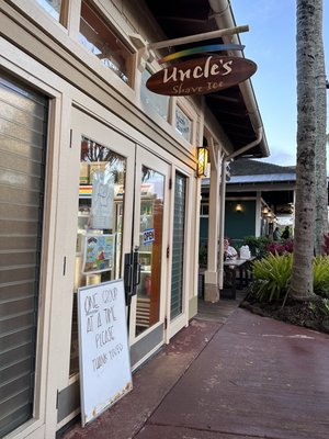 Uncle's Shave Ice by null