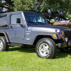 Big Tex Autoplex - 29k Mile TJ Wrangler Sport!