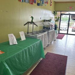 Tropical Diner - Offer buffet option on Sunday's