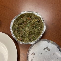 Tres Machos - "Fresh guacamole" We ordered $120 of food..Absolutely DISGUSTING..:who wants to eat that? #buyerbeware