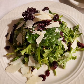 Gino's Restaurant - Mixed green salad with tomatoes, cranberries and shaved Parm - Pizza Near Me - Brooklyn, New York Gino's Restaurant - Mixed green salad with tomatoes, cranberries and shaved Parm - Pizza Near Me - Brooklyn, New York