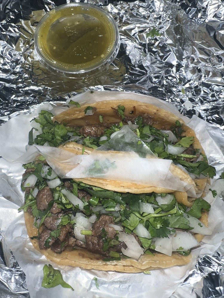 TAQUERIA LOS COMALES Updated October 2024 24 Reviews 15609 S