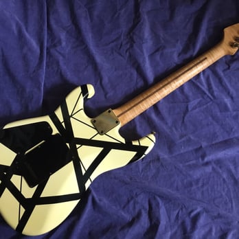 Freedom Guitars - Custom vintage charvel - Guitar Stores Near Me - Los Angeles, California Freedom Guitars - Custom vintage charvel - Guitar Stores Near Me - Los Angeles, California