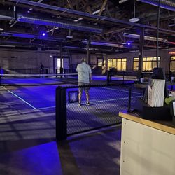 CORBETT'S - Nighttime indoor courts