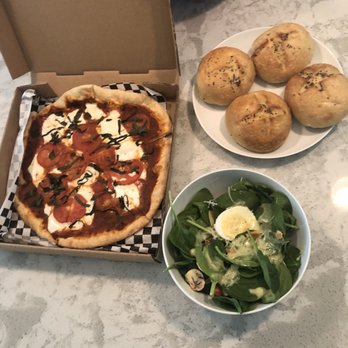 Emory's On Silver Lake - Margherita Pizza, Spinach Salad, & House French Bread - Steakhouses Near Me - Everett, Washington Emory's On Silver Lake - Margherita Pizza, Spinach Salad, & House French Bread - Steakhouses Near Me - Everett, Washington