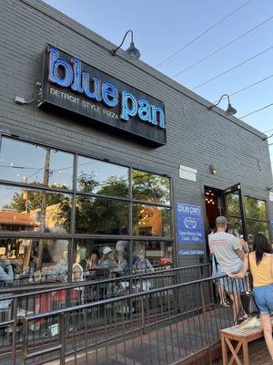 Blue Pan Pizza by null