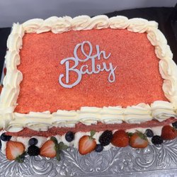 Terri's Cakes Detroit - Strawberry Crunch Cake
