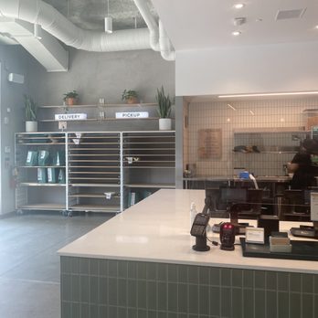 sweetgreen - Healthy Salads, Wraps, and Bowls - Inside sweetgreen - Salad Near Me - Atlanta, Georgia