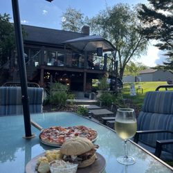 Chapel Hill Wines - Doesn't get any better - fabulous wine, food and live music!