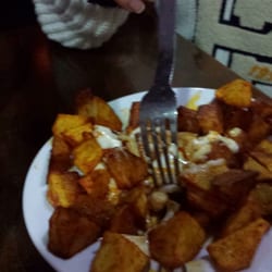 Cafeteria Bacus - Son las peores bravas que nunca he probado
