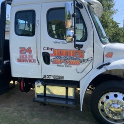 Jones Auto & Wrecker Service - Truck