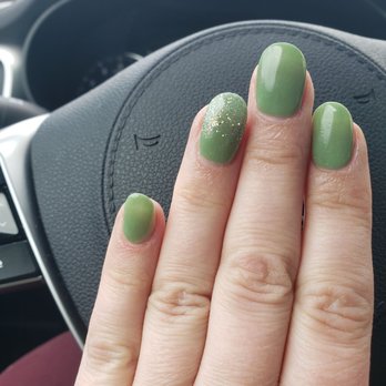 Castle Nail Bar - Dip nail set - Nail Salons Near Me - Bellevue, Washington Castle Nail Bar - Dip nail set - Nail Salons Near Me - Bellevue, Washington