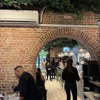 Ayat - Middle Eastern Near Me - New York, New York