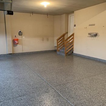 American Floor Coatings - an empty garage - Flooring Near Me - Naperville, Illinois American Floor Coatings - an empty garage - Flooring Near Me - Naperville, Illinois