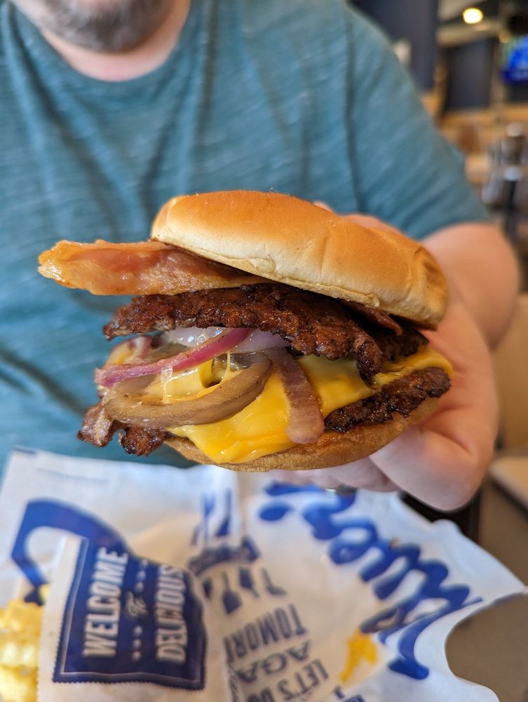 CULVER’S 32 Photos & 24 Reviews 1780 Pecan Ln, Kernersville, North Carolina Burgers