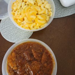 Lady’s Seafood & Soul Food - Yams and Mac and cheese