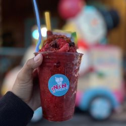 N&N Ice Cream - Strawberry champoyada