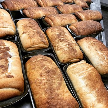 The Bread Chic - Cinnamon Swirl Bread - Bakeries Near Me - Fort Collins, Colorado The Bread Chic - Cinnamon Swirl Bread - Bakeries Near Me - Fort Collins, Colorado