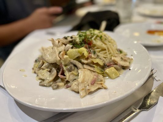 Romano's Macaroni Grill by null