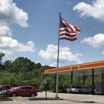 Love's Travel Stop - Convenience Stores Near Me - Ripley, West Virginia