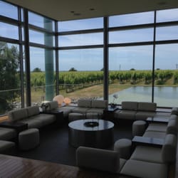 Elephant Hill - Indoor seating area