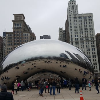Cloud Gate - Public Art Near Me - Chicago, Illinois