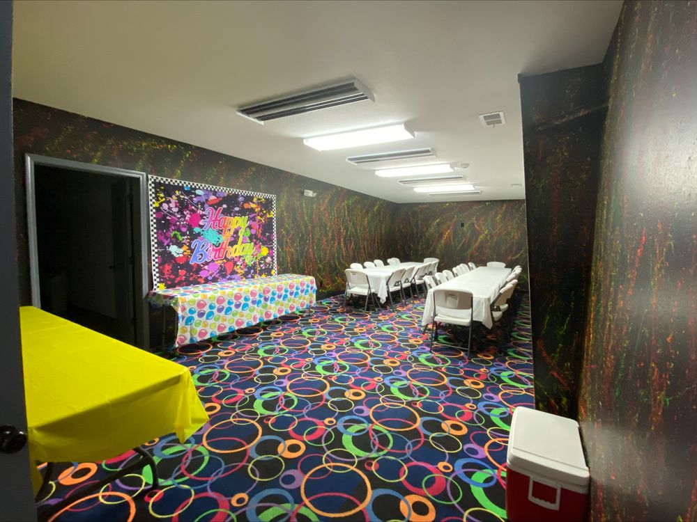 THE ELGIN LAUNCH PAD Updated September 2024 386 Tracey Ln