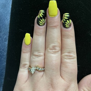 Golden Nails - Nail art done by golden nails in Lansing mi - Nail Salons Near Me - Lansing, Michigan Golden Nails - Nail art done by golden nails in Lansing mi - Nail Salons Near Me - Lansing, Michigan