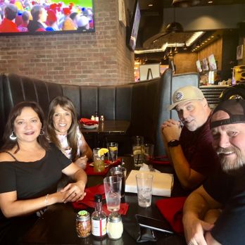 Pizza Rock - Good friends to share a delicious meal - Pizza Near Me - Henderson, Nevada Pizza Rock - Good friends to share a delicious meal - Pizza Near Me - Henderson, Nevada