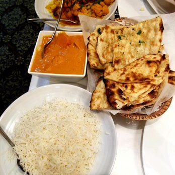 Nepal House - Chicken tikka masala and Nepali cauliflower dish - Himalayan/Nepalese Near Me - Chicago, Illinois