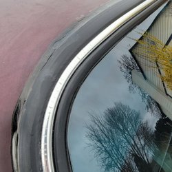 Amigo Glass - more black sealant smeared over cab and new ruined gasket