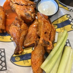 Abbey Burger HDG - Wings- ordered crispy