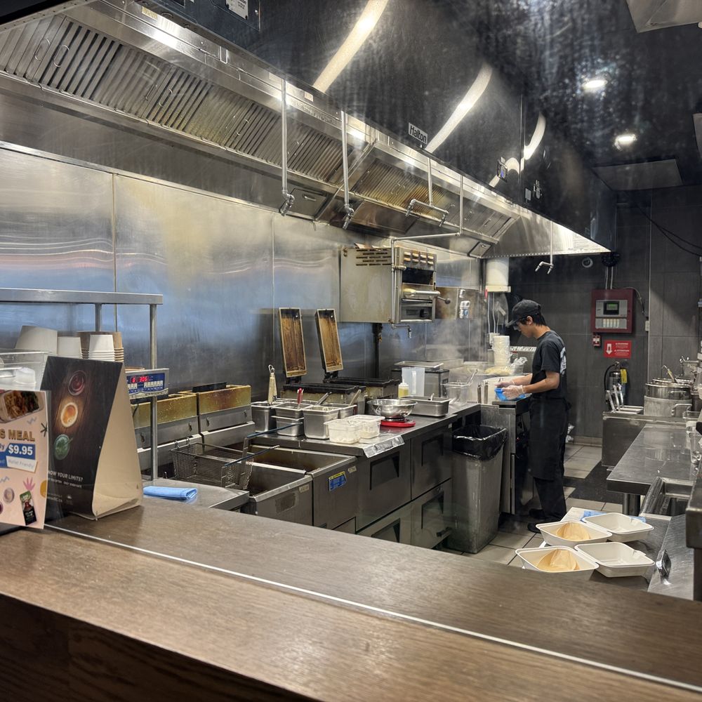 ZUBU - Ramen kitchen in action~ - Ramen Near Me - Burnaby, British Columbia ZUBU - Ramen kitchen in action~ - Ramen Near Me - Burnaby, British Columbia